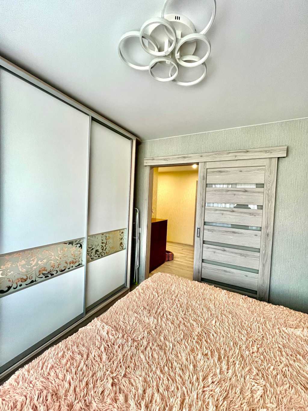 Продажа 3-комнатной квартиры 68.8 м², Російська, 47