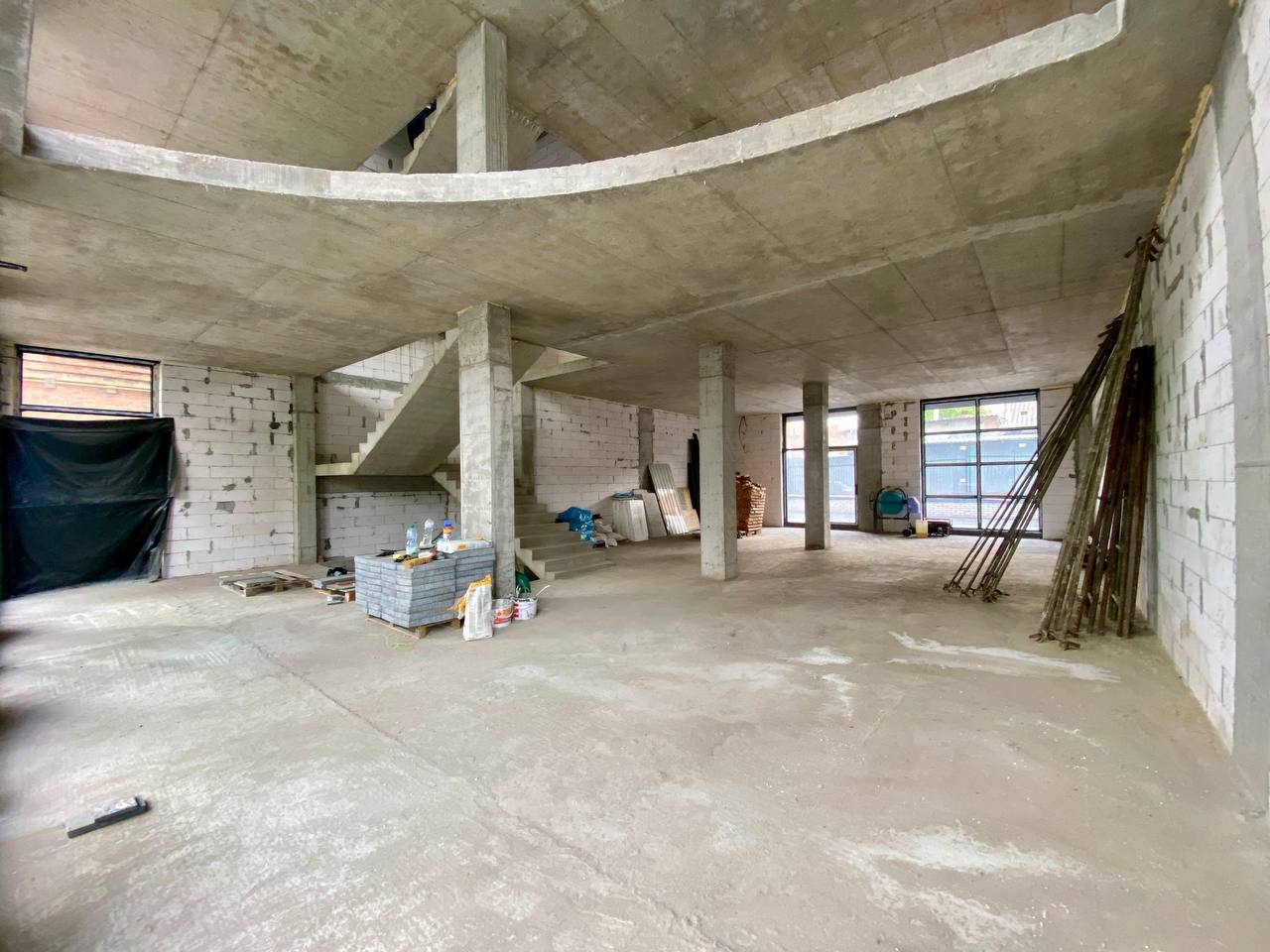 Аренда помещения свободного назначения 443.1 м², Михаила Грушевского ул.