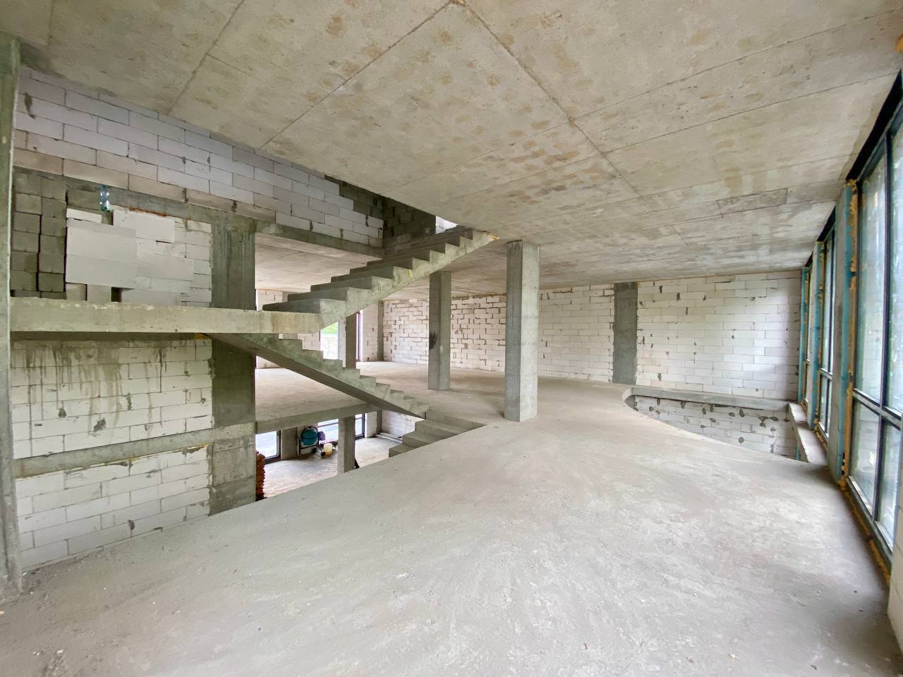 Аренда помещения свободного назначения 443.1 м², Михаила Грушевского ул.