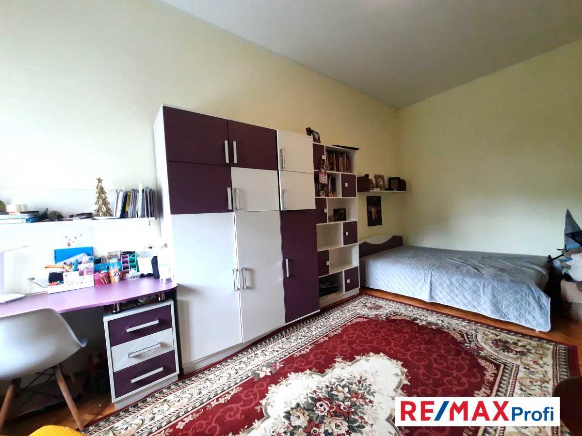 Продаж 2-кімнатної квартири 67 м², Лютеранська вул., 8
