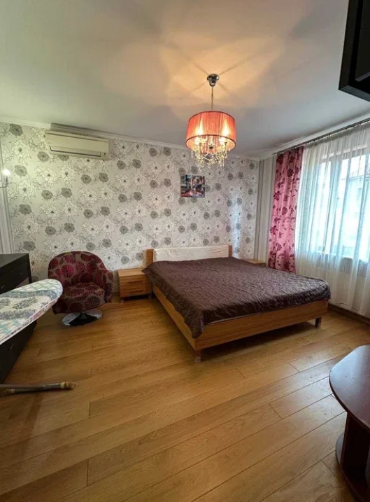 Аренда дома 150 м², Клубничный пер.