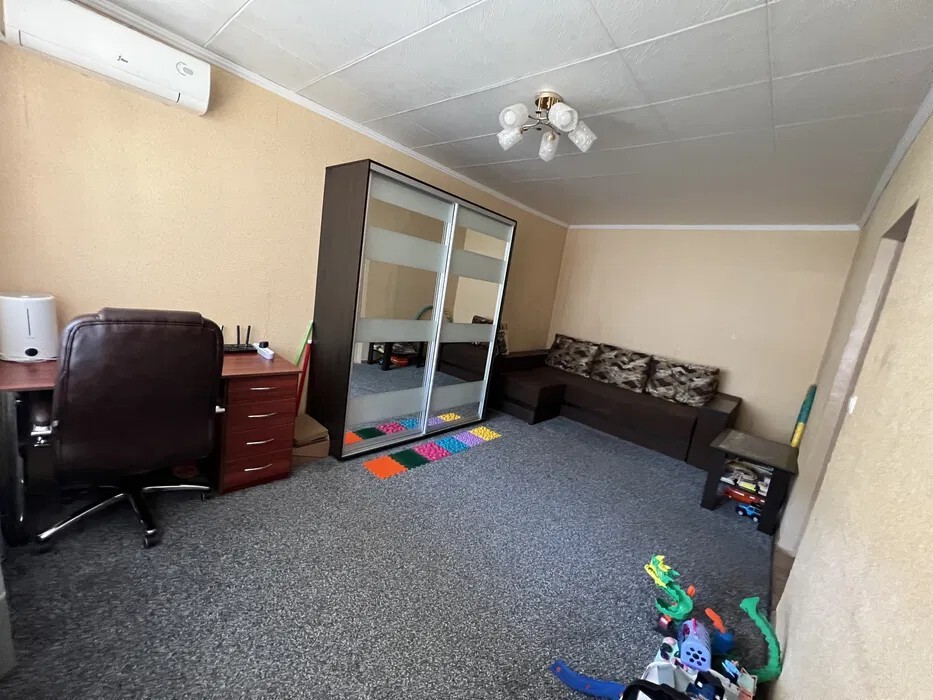 Продажа 2-комнатной квартиры 50 м², Александра Поля просп.