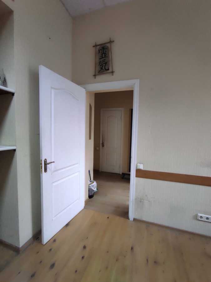 Продажа 1-комнатной квартиры 43 м², Костельная ул., 9