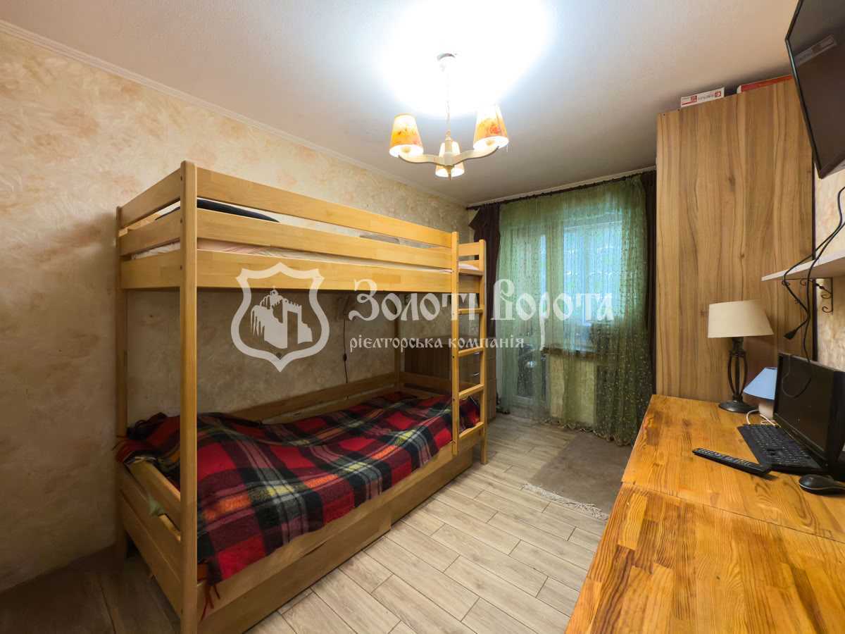 Продажа 3-комнатной квартиры 70.7 м², Приречная ул., 17Д