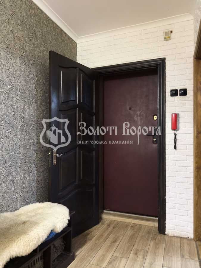 Продажа 3-комнатной квартиры 70.7 м², Приречная ул., 17Д