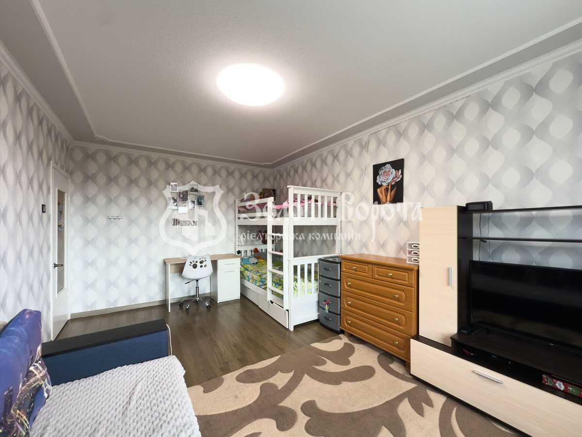 Продажа 2-комнатной квартиры 52.8 м², Миропольская ул., 37
