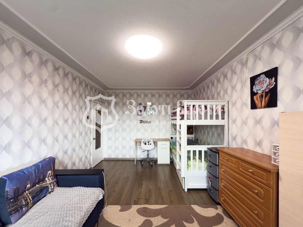 Продажа 2-комнатной квартиры 52.8 м², Миропольская ул., 37