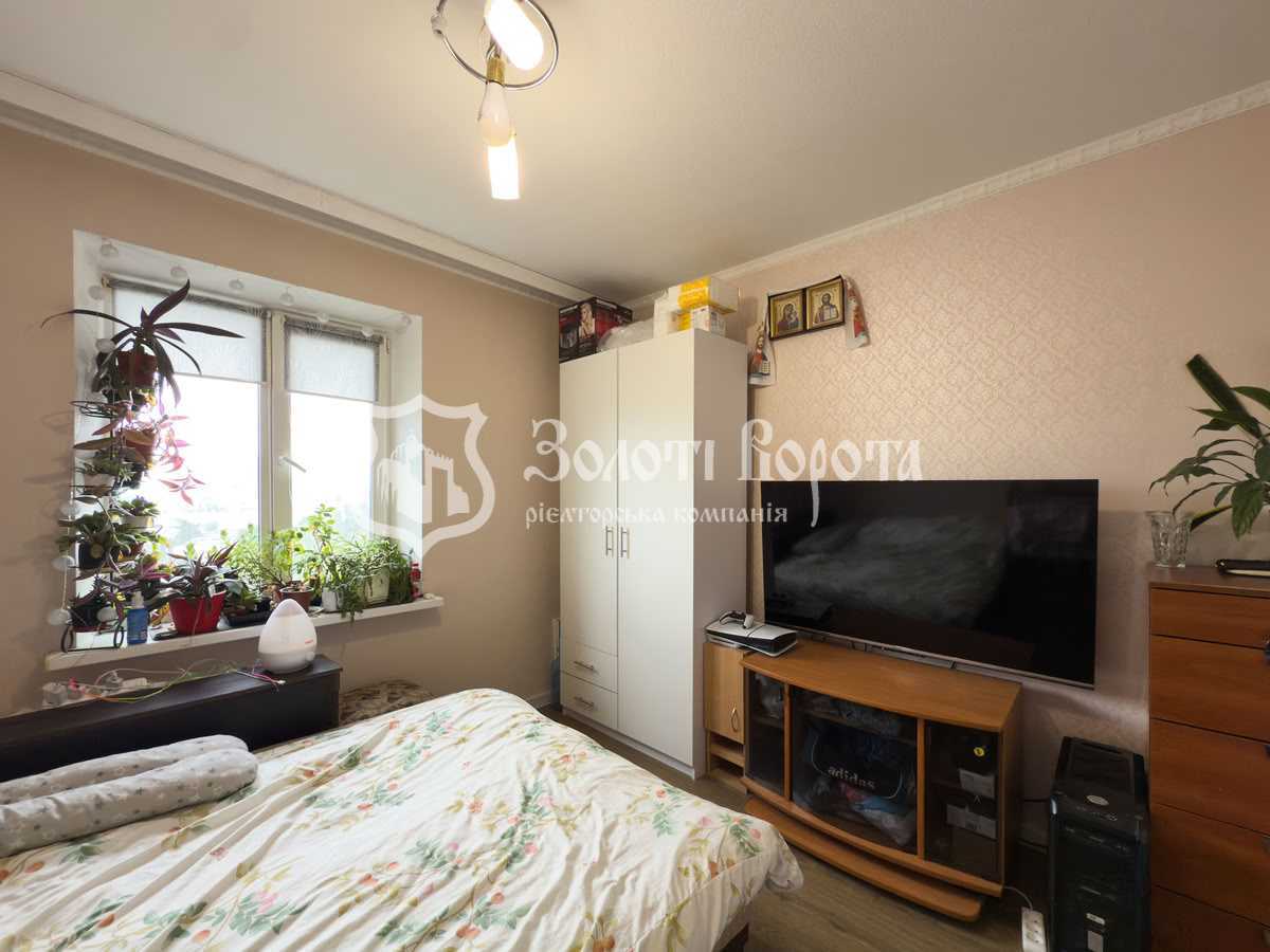 Продажа 2-комнатной квартиры 52.8 м², Миропольская ул., 37