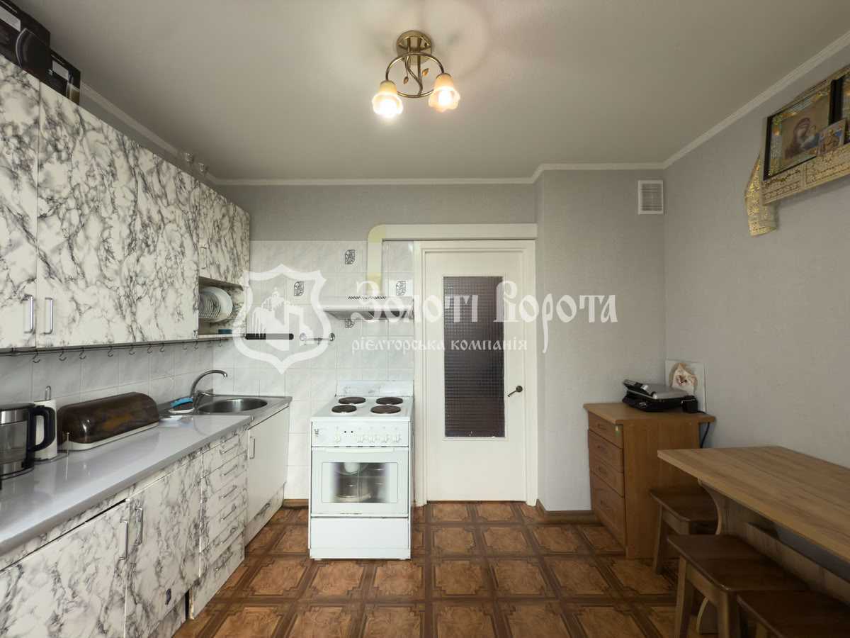 Продажа 2-комнатной квартиры 52.8 м², Миропольская ул., 37