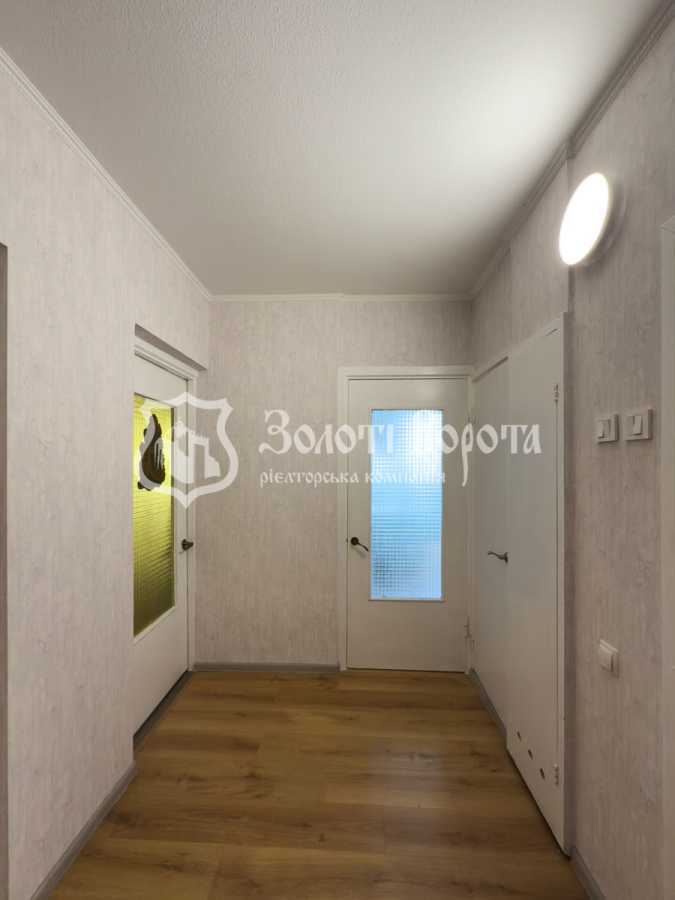 Продажа 2-комнатной квартиры 52.8 м², Миропольская ул., 37