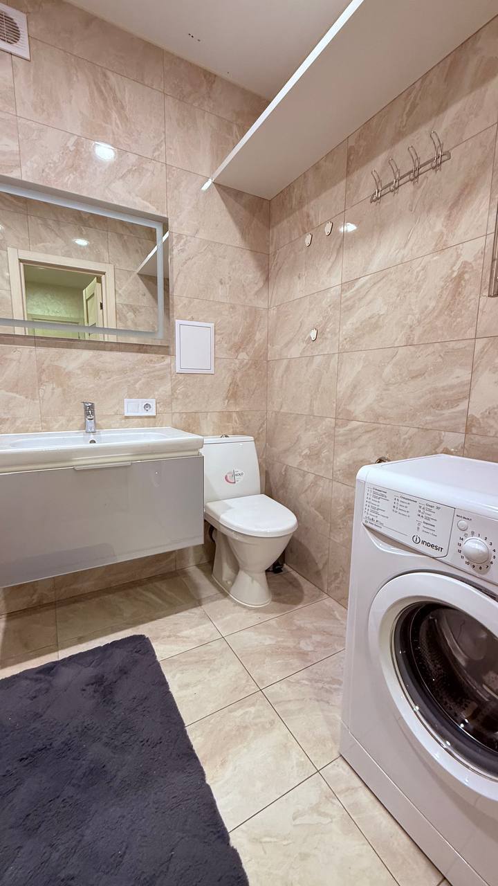 Продажа 2-комнатной квартиры 59 м², Набережная Победы ул.