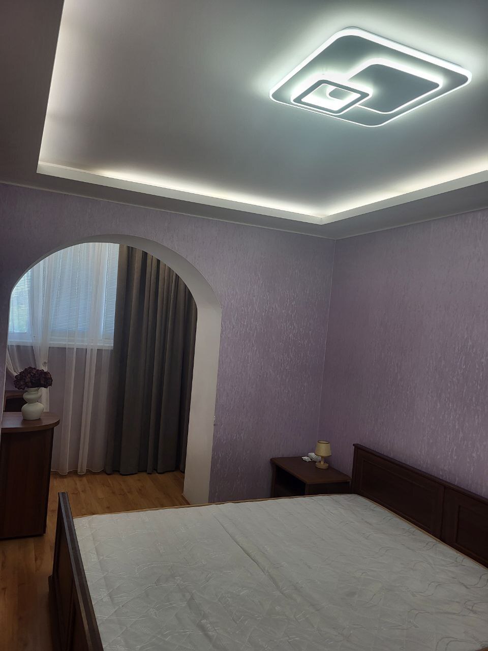 Оренда 2-кімнатної квартири 50 м², Тополина вул.