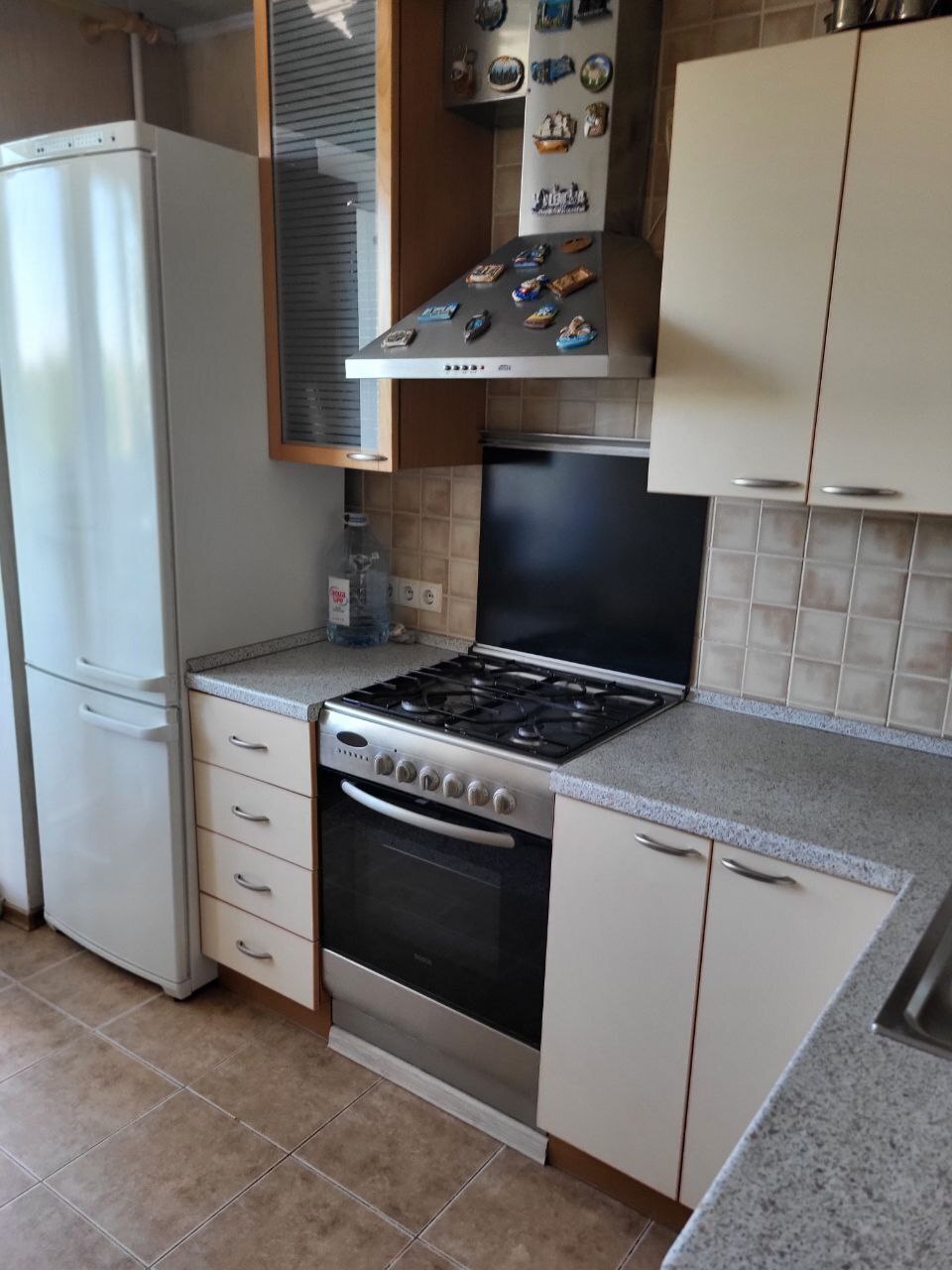 Оренда 2-кімнатної квартири 50 м², Тополина вул.