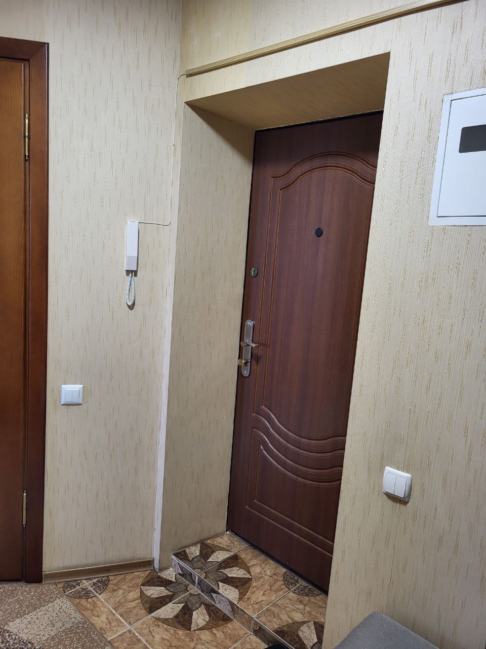 Оренда 2-кімнатної квартири 50 м², Тополина вул.