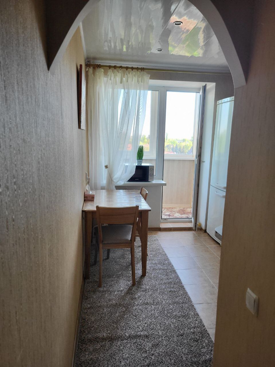 Оренда 2-кімнатної квартири 50 м², Тополина вул.