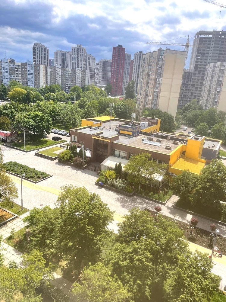 Продажа 3-комнатной квартиры 71.1 м², Георгия Гонгадзе просп., 7