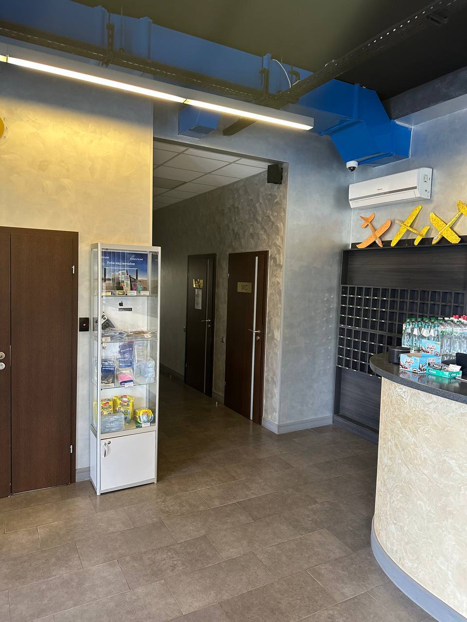 Аренда помещения свободного назначения 32.8 м², Юбилейный просп.