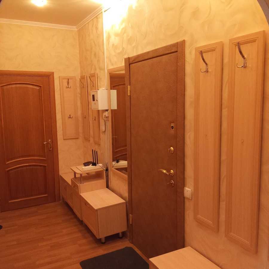Оренда 2-кімнатної квартири 53 м², Єреванська вул., 5