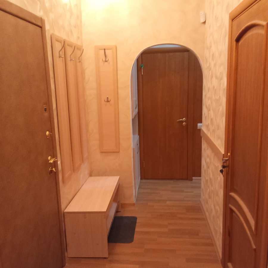Оренда 2-кімнатної квартири 53 м², Єреванська вул., 5
