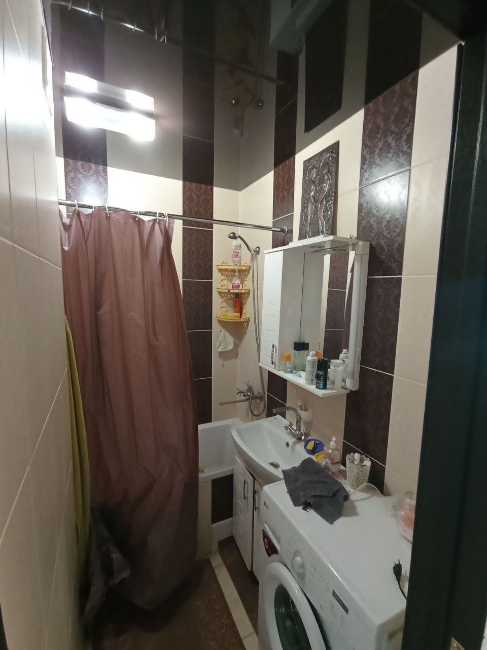 Продажа 2-комнатной квартиры 70 м², Нижнехолодногорская ул.