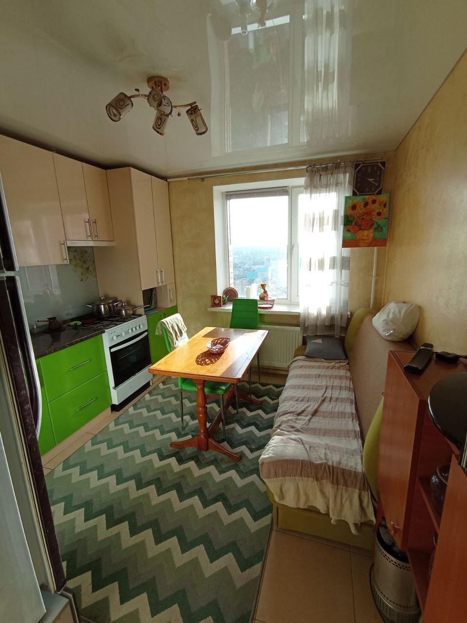 Продажа 2-комнатной квартиры 70 м², Нижнехолодногорская ул.