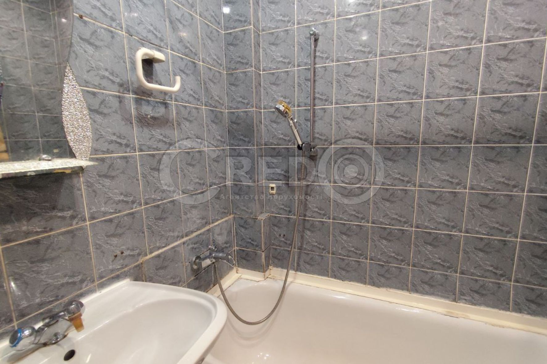 Продаж 3-кімнатної квартири 64.1 м², Петра Калнишевського вул.