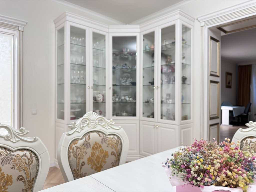 Продажа коттеджа 220 м², Евгения Гребинки ул.