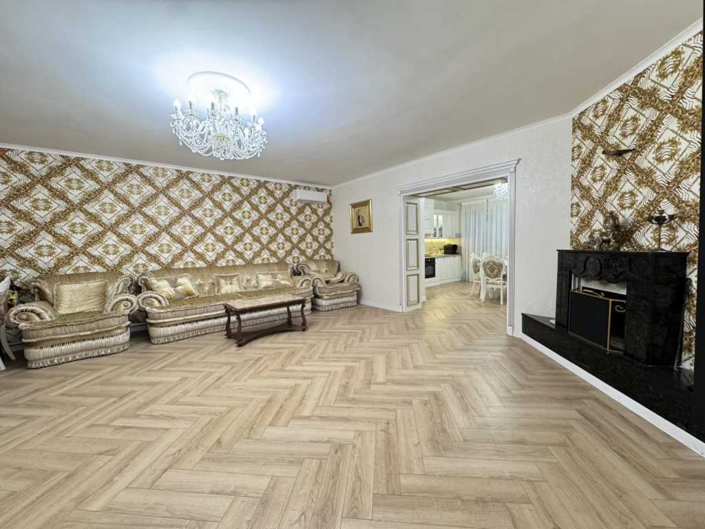 Продажа коттеджа 220 м², Евгения Гребинки ул.