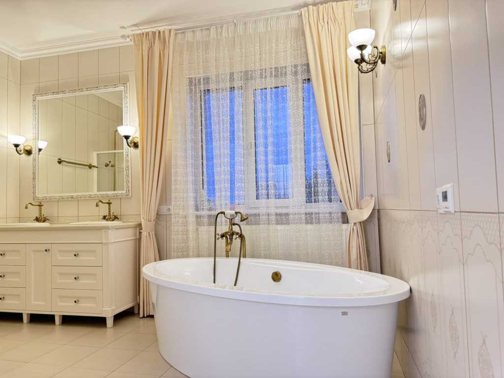 Продажа коттеджа 220 м², Евгения Гребинки ул.