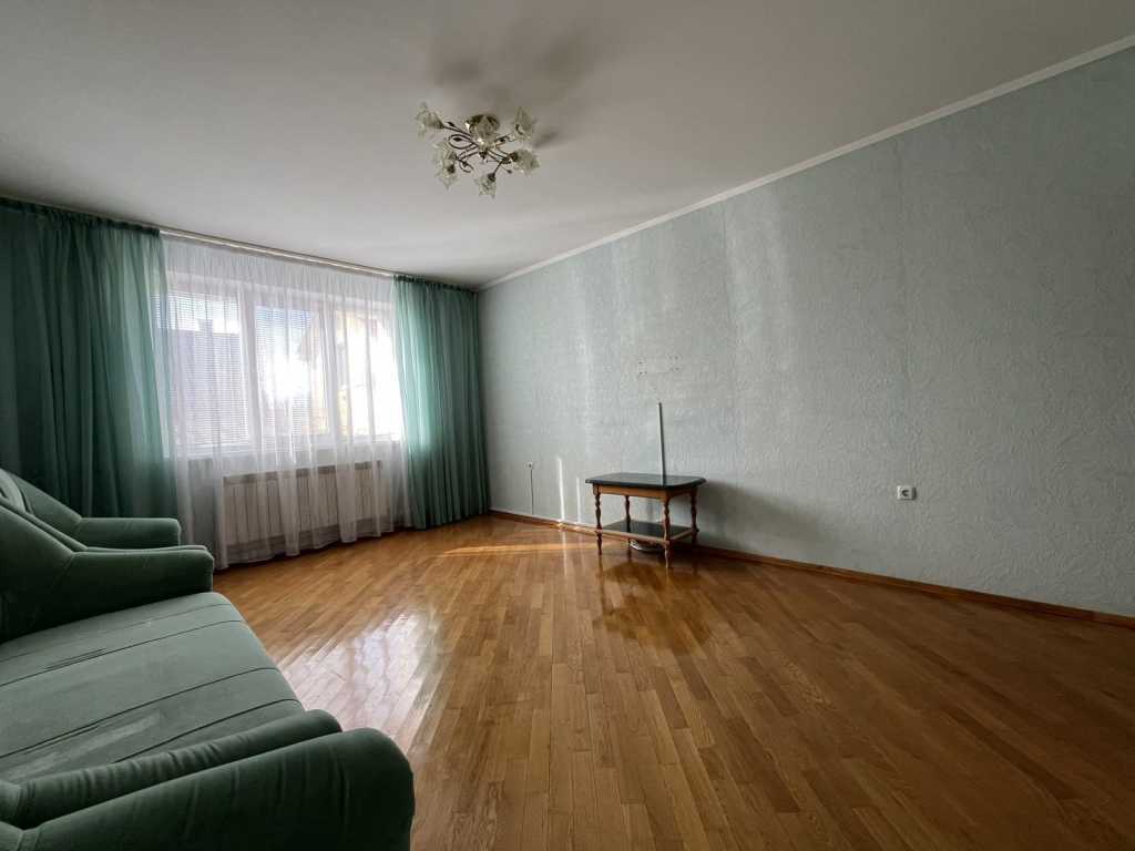 Продажа коттеджа 90 м², Левка Ревуцкого ул.
