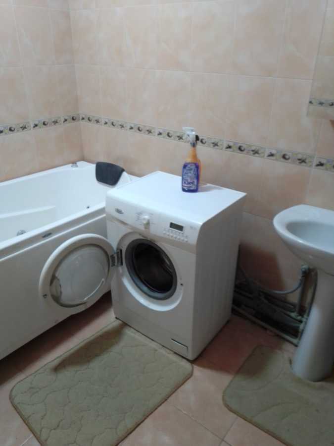 Продажа 2-комнатной квартиры 71 м², Пономарева ул., 6А