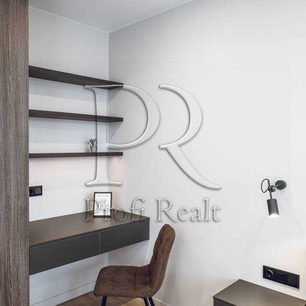 Продажа 1-комнатной квартиры 44 м², Александра Олеся ул., 9-А