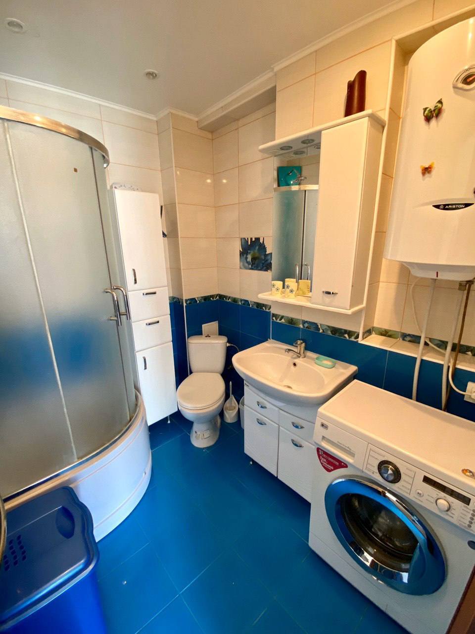 Оренда 2-кімнатної квартири 65 м², Олександра Поля просп.