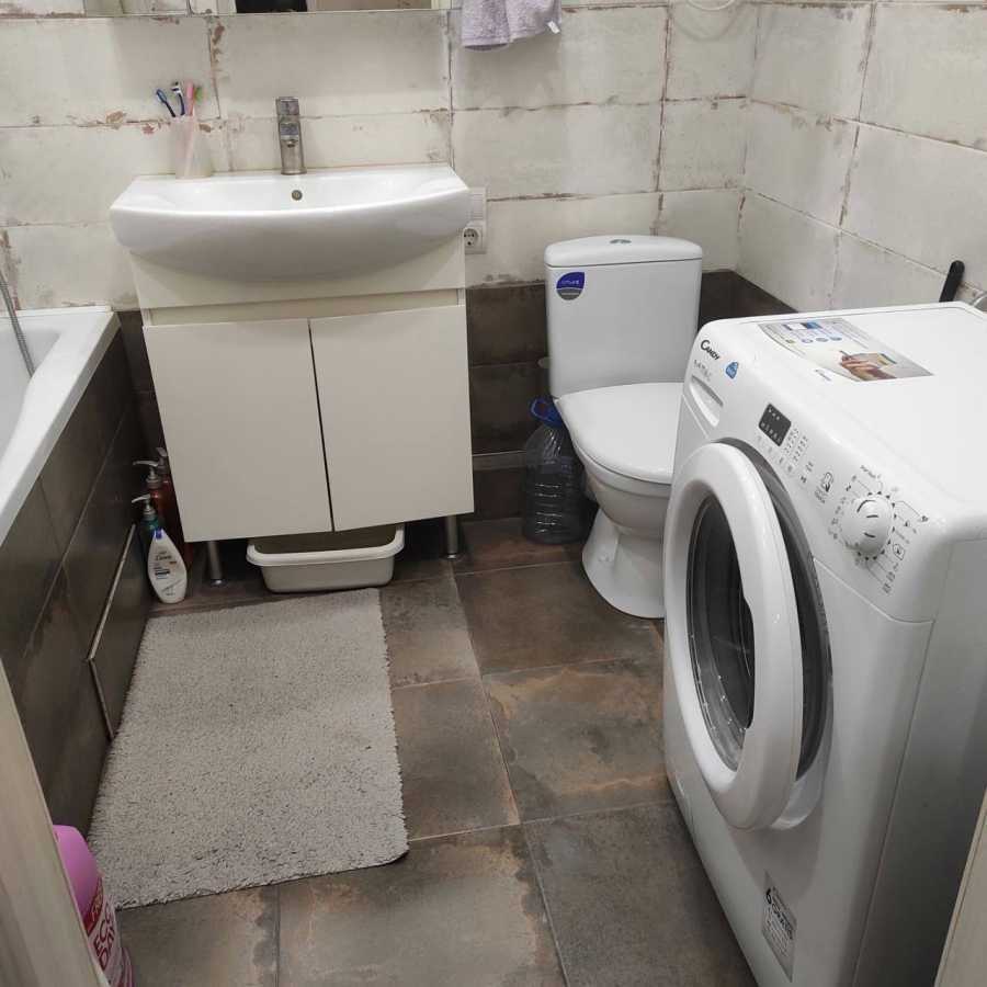 Продажа 1-комнатной квартиры 48 м², Драгоманова ул., 6Б