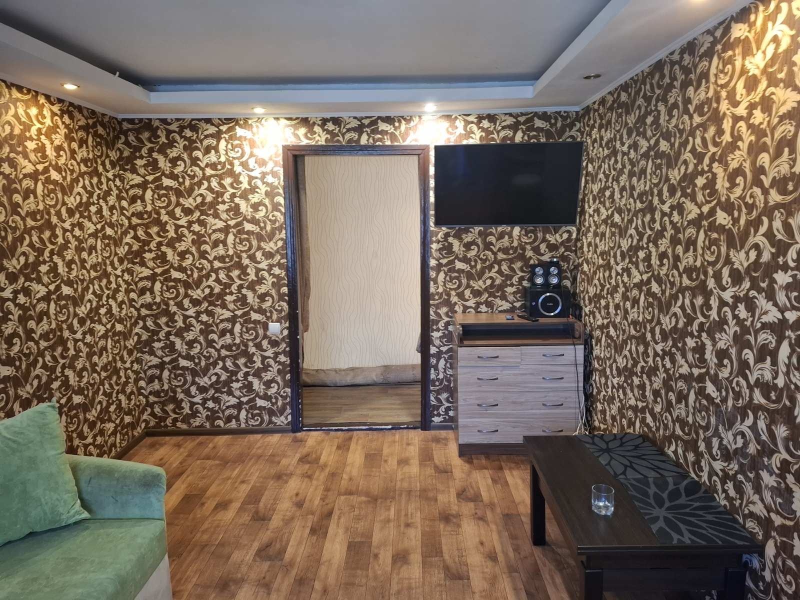 Оренда 5-кімнатної квартири 46 м², Калинова вул., 12