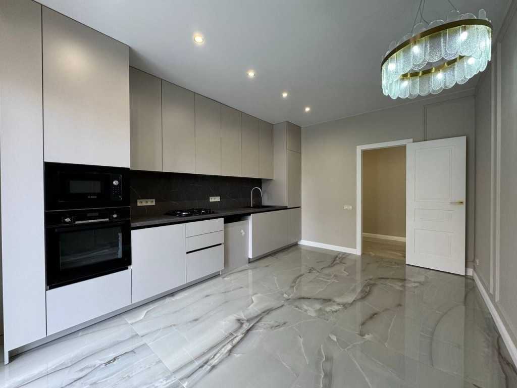 Продажа 2-комнатной квартиры 73 м², Лысенко ул., 10