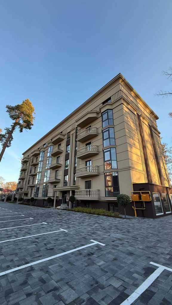 Продажа 2-комнатной квартиры 73 м², Лысенко ул., 10