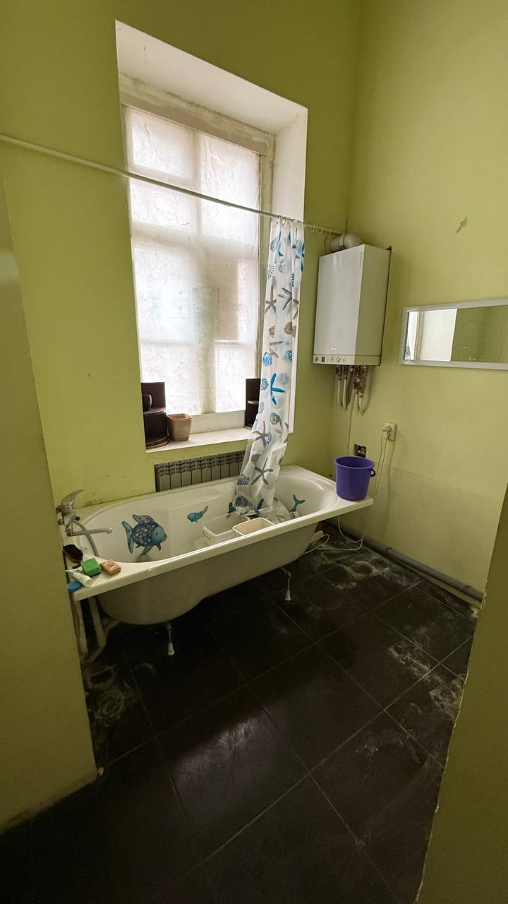 Продажа 2-комнатной квартиры 68 м², Дмитрия Яворницкого просп.