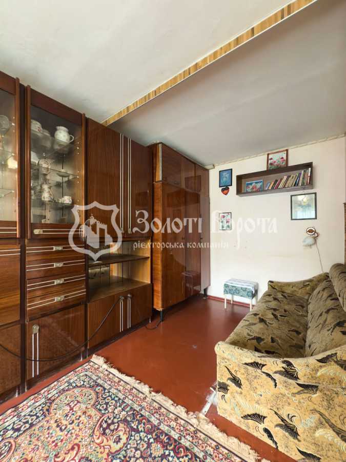 Продаж 1-кімнатної квартири 36 м², Симиренка вул., 18А