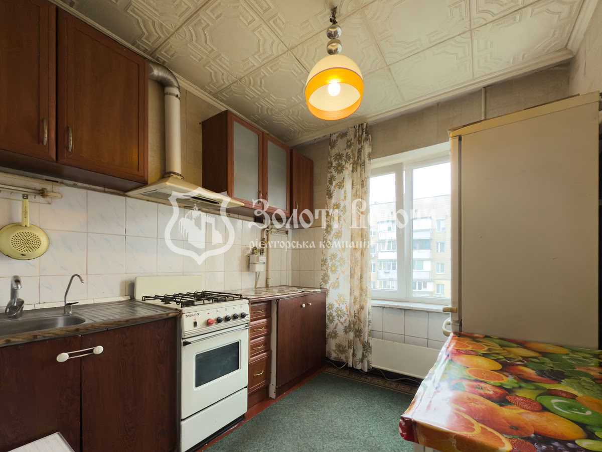 Продаж 1-кімнатної квартири 36 м², Симиренка вул., 18А