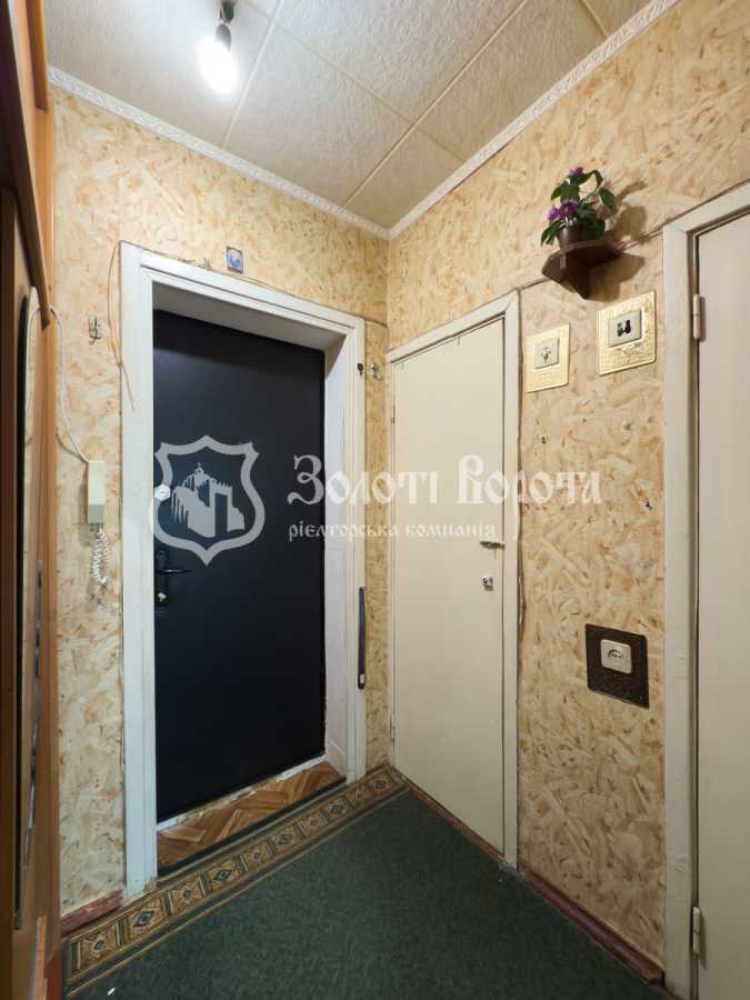 Продаж 1-кімнатної квартири 36 м², Симиренка вул., 18А