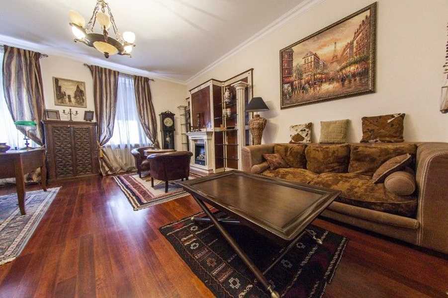 Продажа 2-комнатной квартиры 76 м², Институтская ул., 24/7