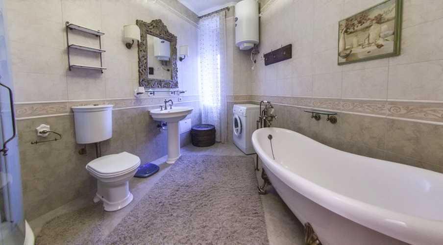 Продажа 2-комнатной квартиры 76 м², Институтская ул., 24/7
