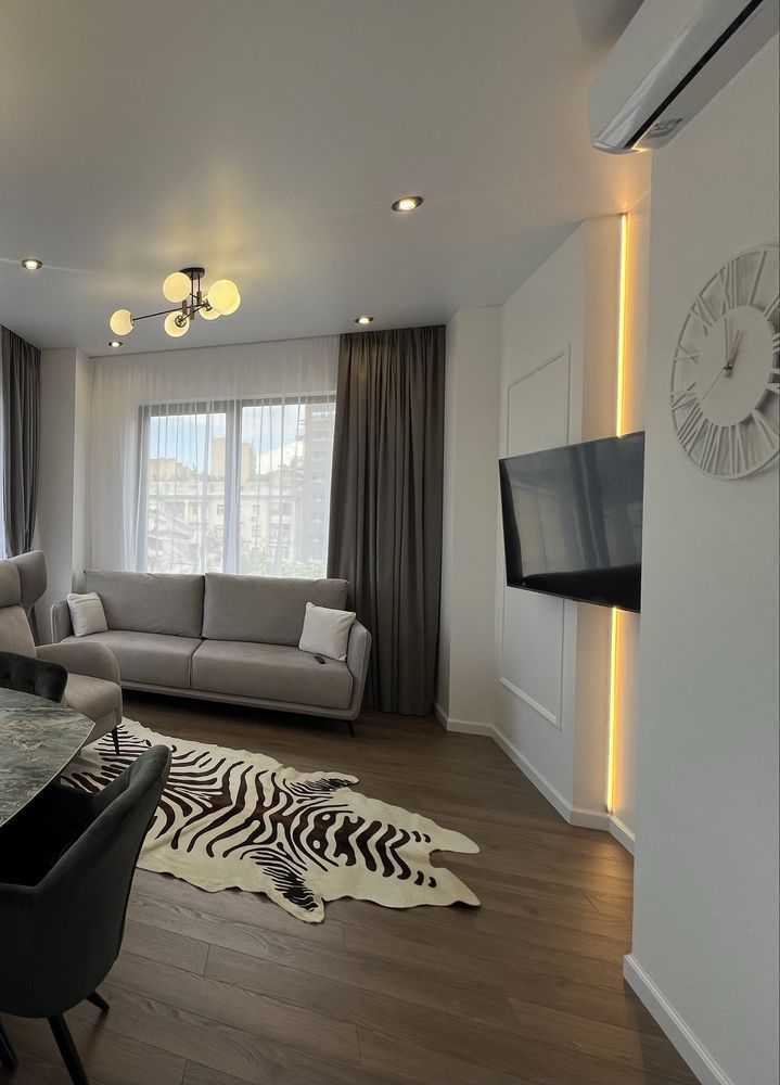Аренда 1-комнатной квартиры 52 м², Владимирская ул., 86а