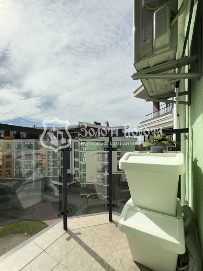 Продажа 2-комнатной квартиры 78 м², Радистов ул., 40в