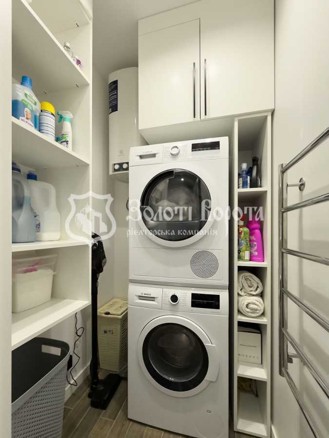 Продажа 2-комнатной квартиры 78 м², Радистов ул., 40в