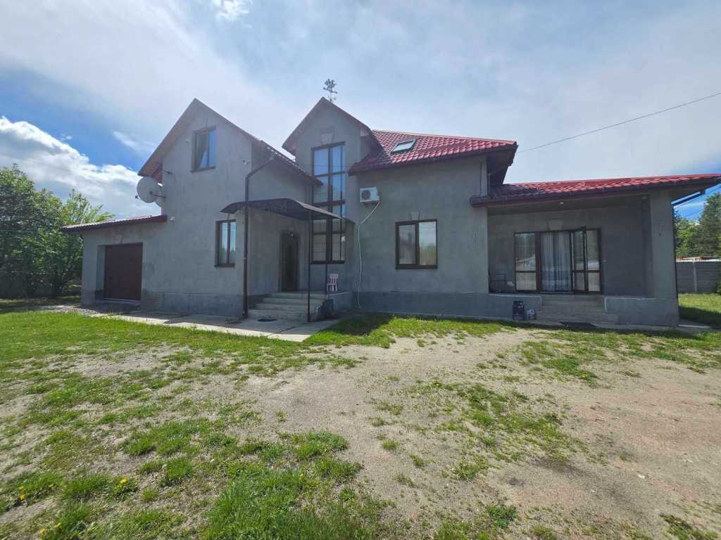 Продаж будинку 250 м², Соснова вул.