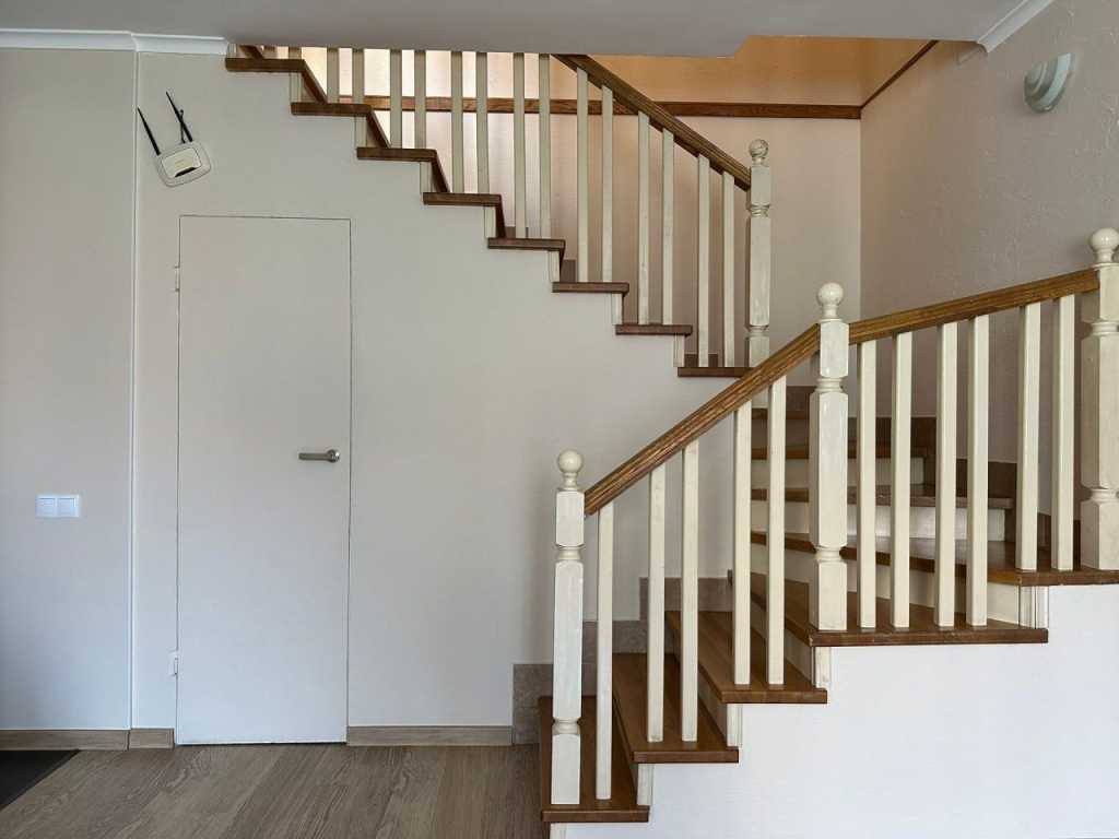 Продажа 3-комнатной квартиры 130 м², Леси Украинки ул.
