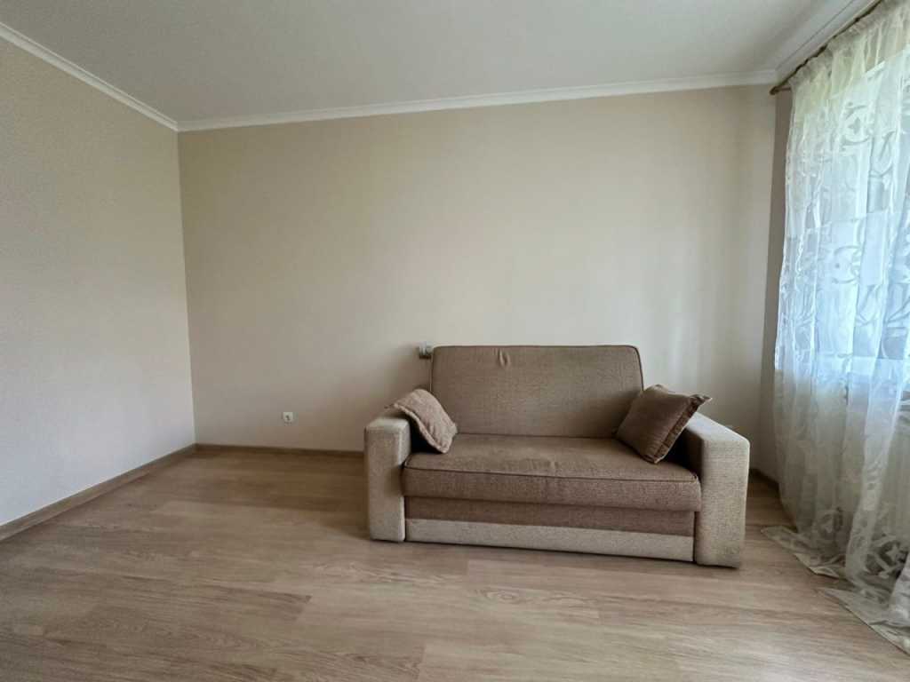 Продажа 3-комнатной квартиры 130 м², Леси Украинки ул.
