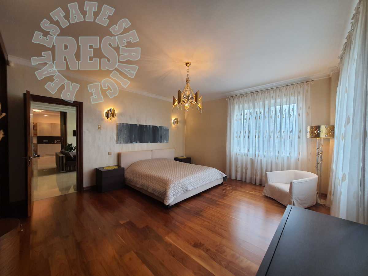 Аренда 3-комнатной квартиры 150 м², Уликовая ул., Тургенєвська, 28а-30а
